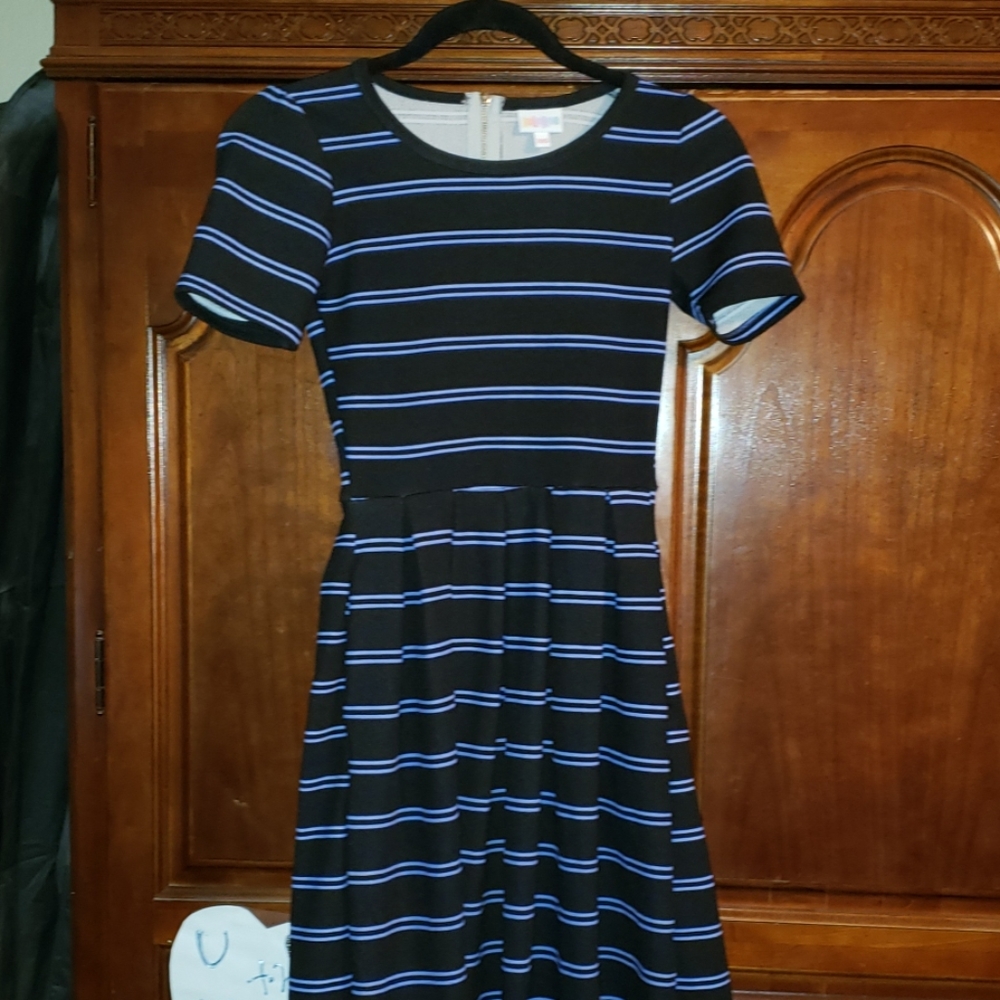 Lularoe amelia